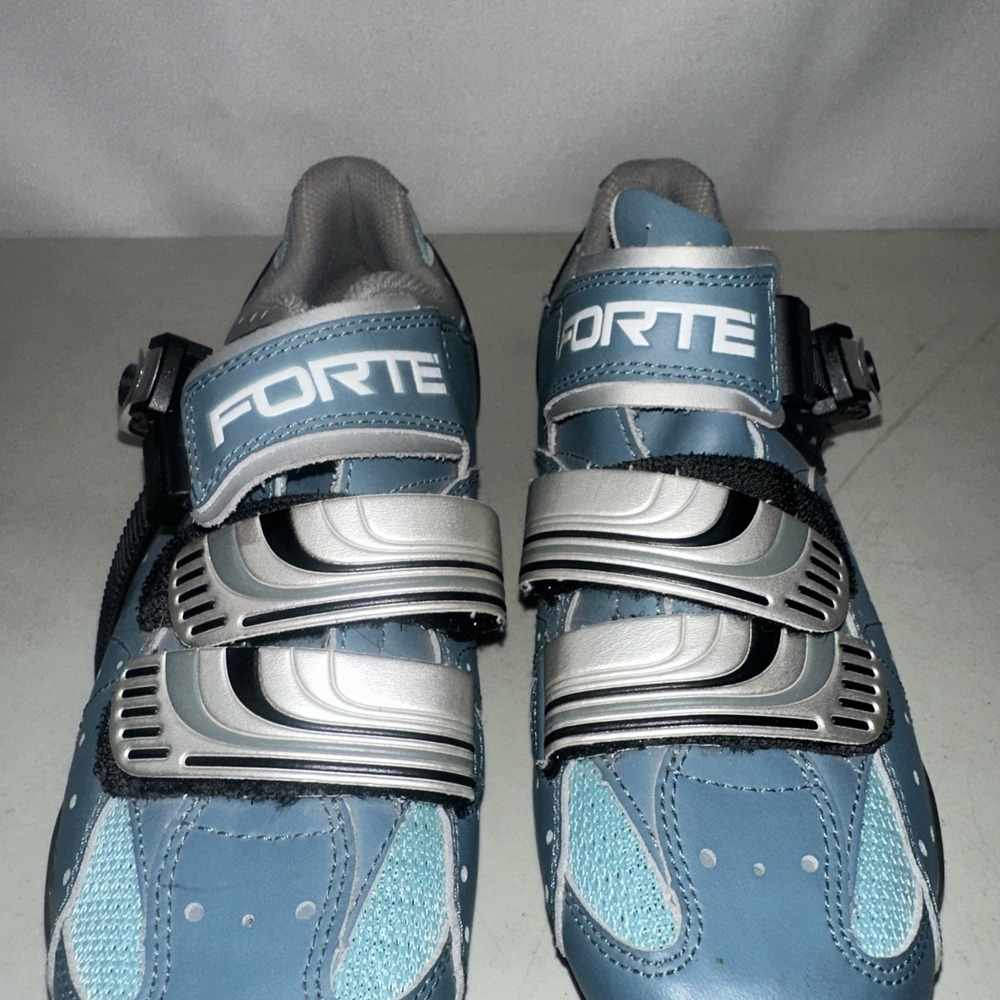 Forte B-08 6.5 US, 5.5 UK Cycling Bike Shoes Blue Silver SPD